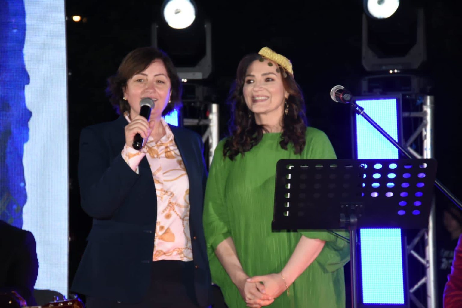 Yje MUZIKË DHE POEZI NËN YJE! – Bashkia Permet , Faqja Zyrtare